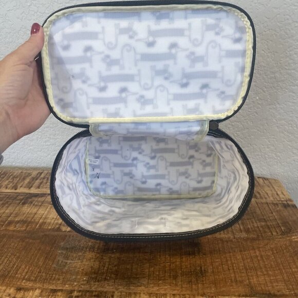 Primrose Hill London Cosmetic Makeup Travel Bag Zipper Dogs Cats Paris Travel - Picture 11 of 11